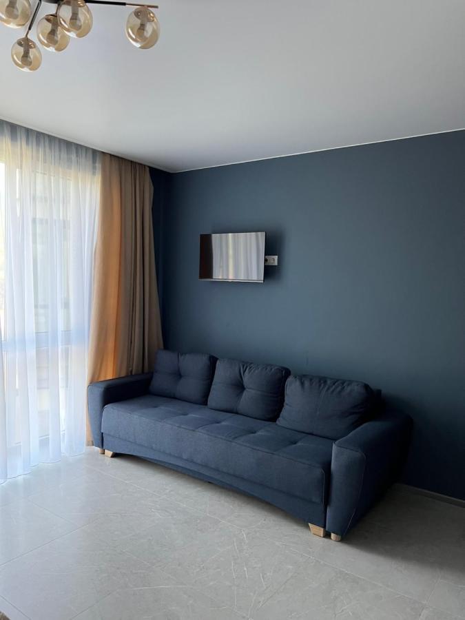 Жк «Сонячний Квартал» Apartment โซโลไชน์ ภายนอก รูปภาพ
