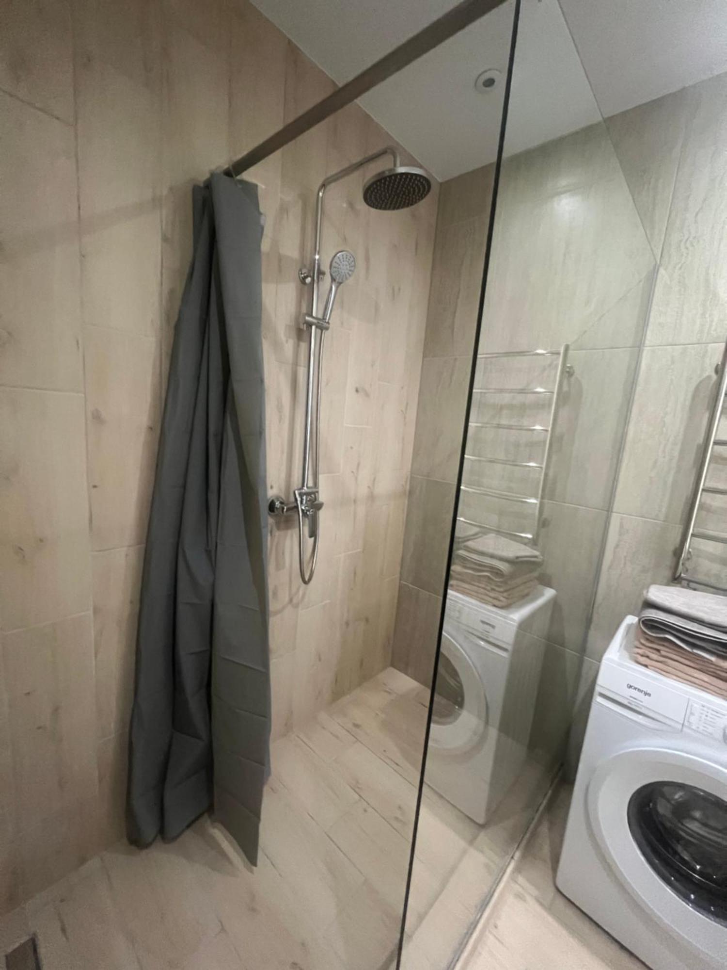 Жк «Сонячний Квартал» Apartment โซโลไชน์ ภายนอก รูปภาพ
