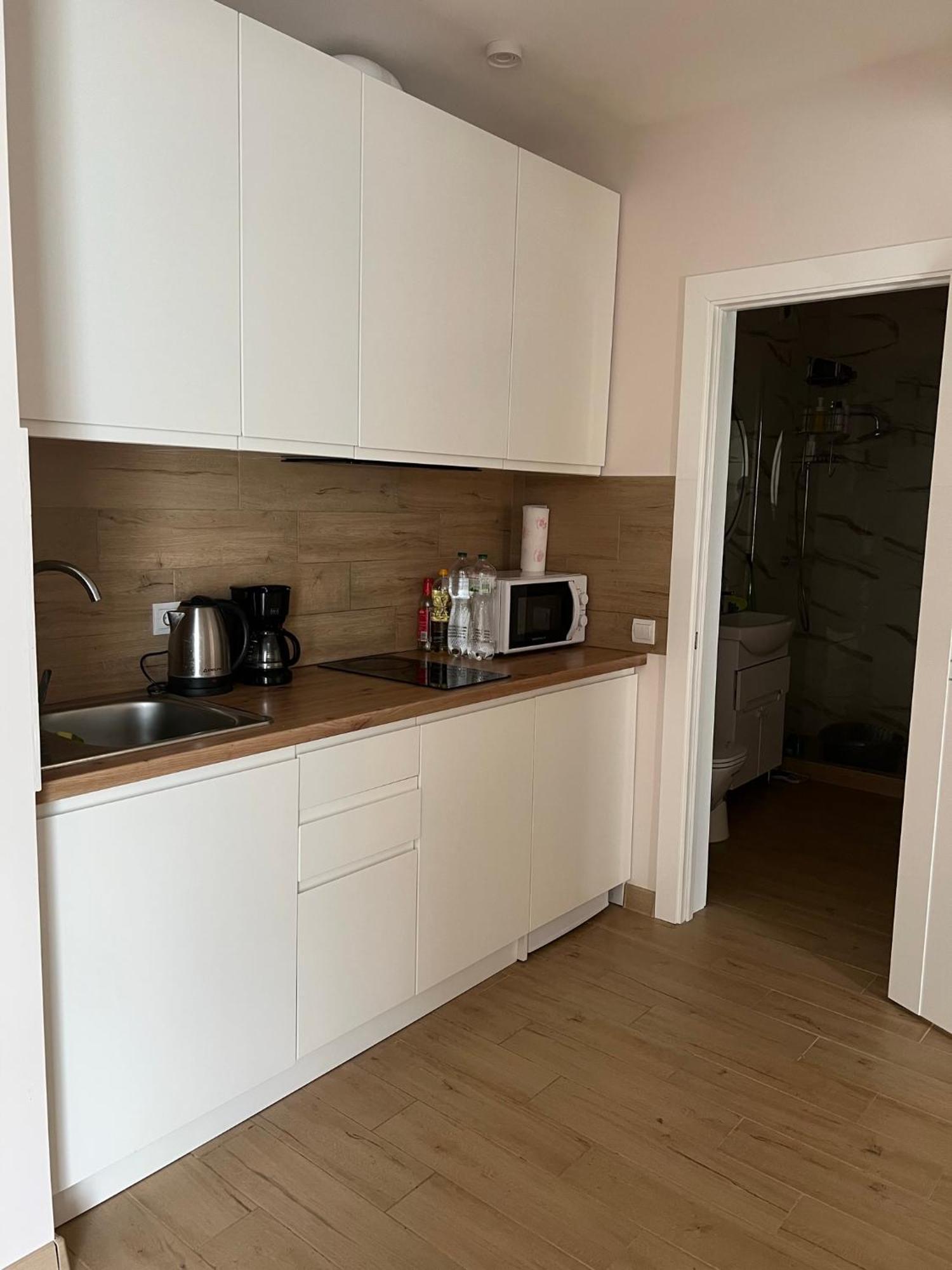 Жк «Сонячний Квартал» Apartment โซโลไชน์ ภายนอก รูปภาพ