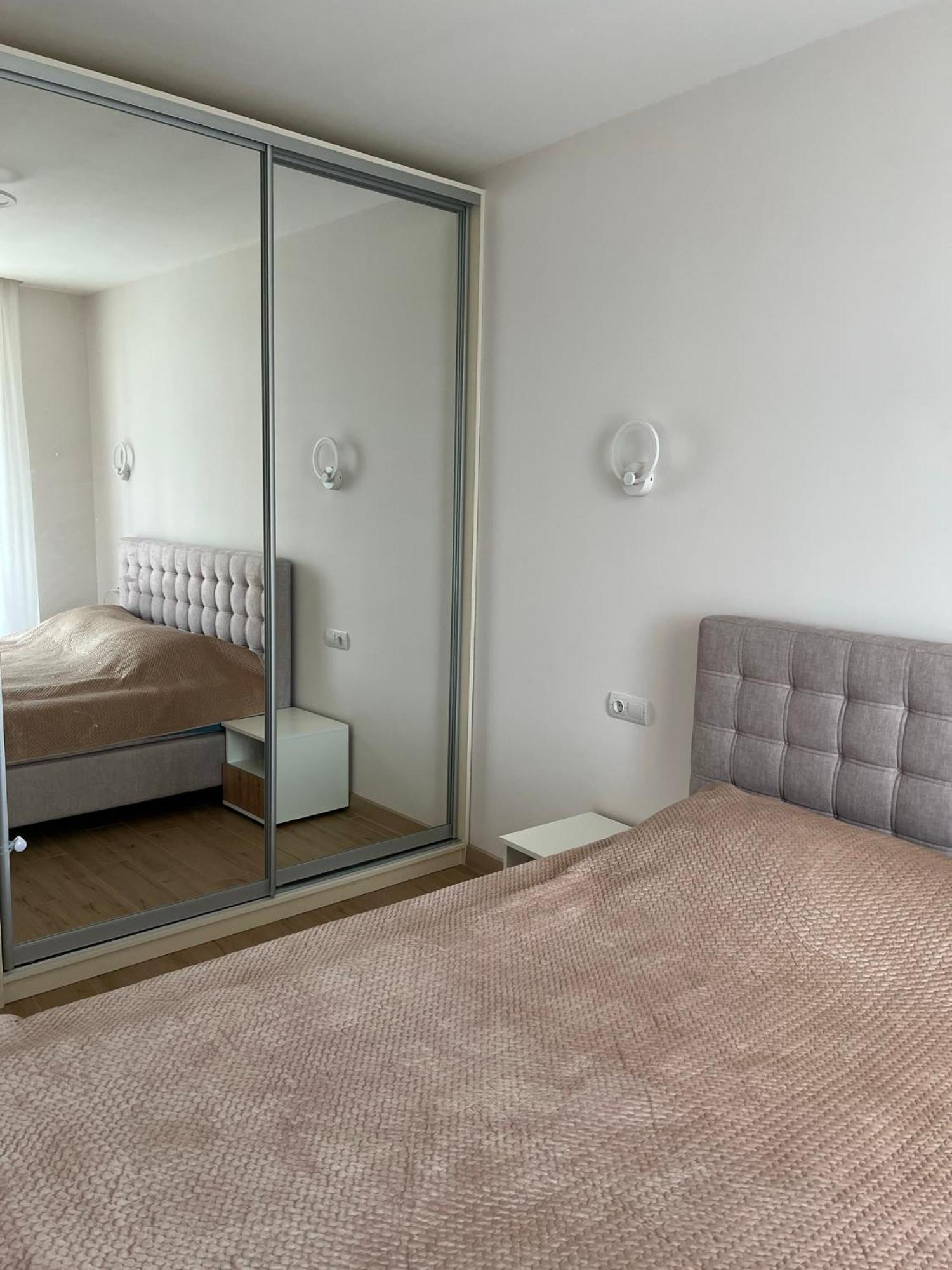 Жк «Сонячний Квартал» Apartment โซโลไชน์ ภายนอก รูปภาพ